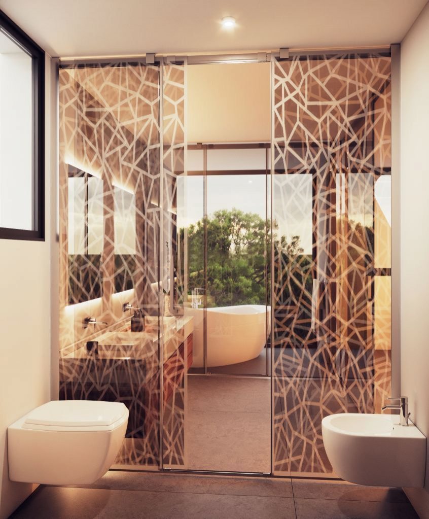  In der exklusiven Gegend von Altea gelegen, bietet diese Villa eine privilegierte Umgebung mit Meerblick. Die Immobilie befindet sich nur 5 km vom Me