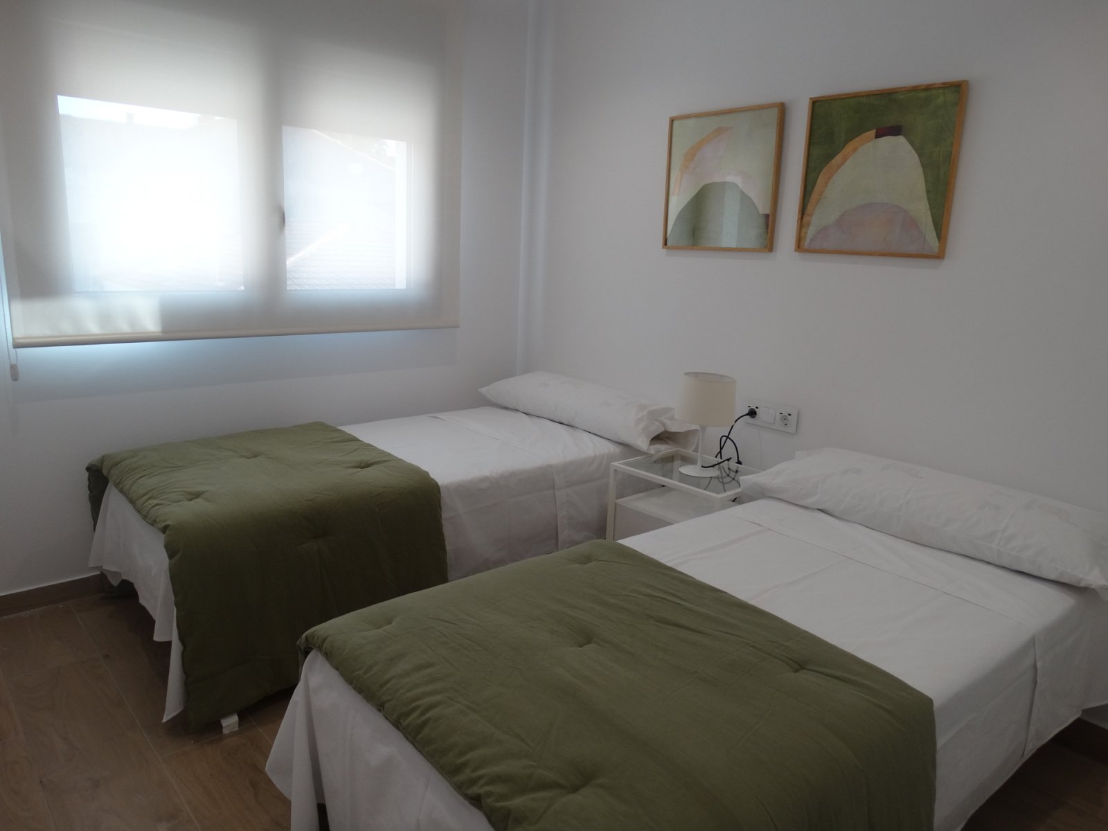  In der charmanten Stadt San Javier gelegen, bietet diese Wohnanlage eine exklusive Auswahl von 9 Reihenhäusern. Diese Häuser sind für diejenigen konz