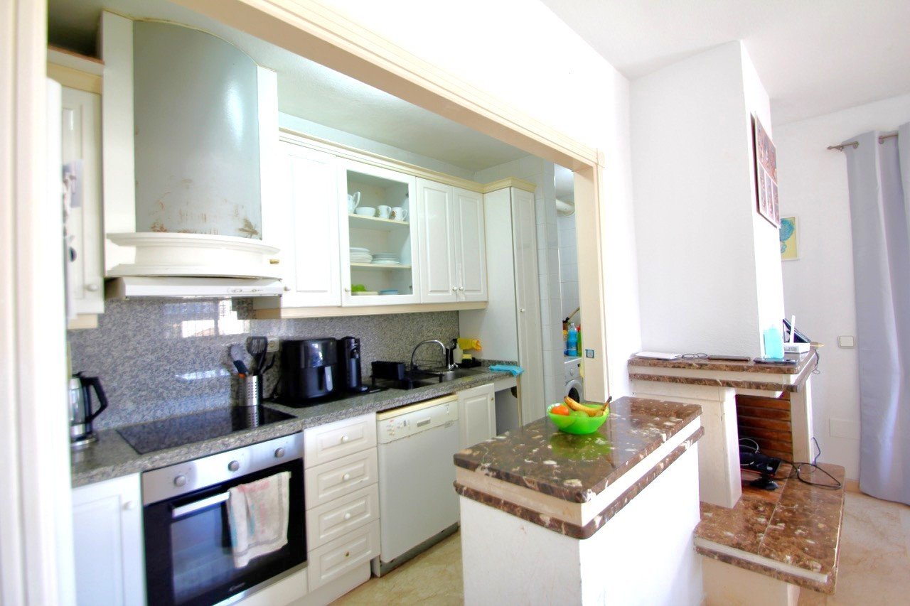   First floor apartment in sought after residential area in Las Ramblas&amp;#13;&amp;#13;
First floor apartment in sought after residential 