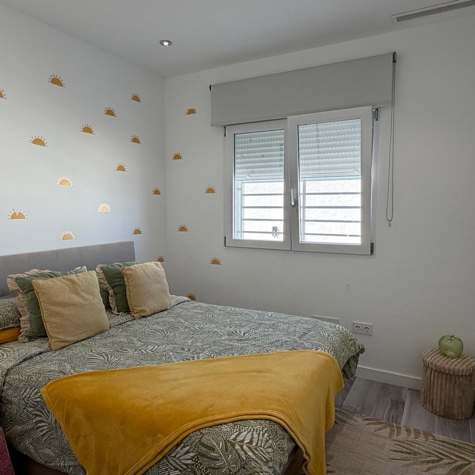   Modern Detached Villa in Lomas De Juliana, Algorfa - Almoradi Discover the perfect blend of luxury and comfort in this fantastic modern 4-bedroom, 3