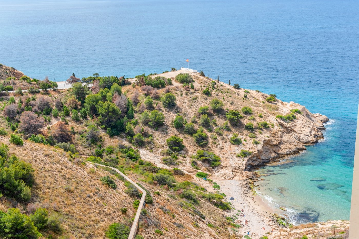   We present a&amp;amp;nbsp;rare opportunity&amp;amp;nbsp;in one of&amp;amp;nbsp;Benidorm’s most privileged locations: right next to the iconic&amp;am