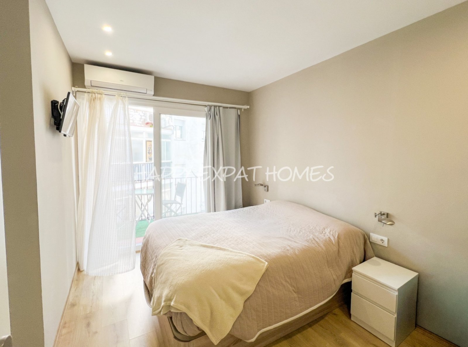 Charmante renovierte Wohnung zu verkaufen im Herzen von SitgesSchöne Wohnung zu verkaufen im Zentrum von Sitges, gelegen in einem Gebäude mit nur wen