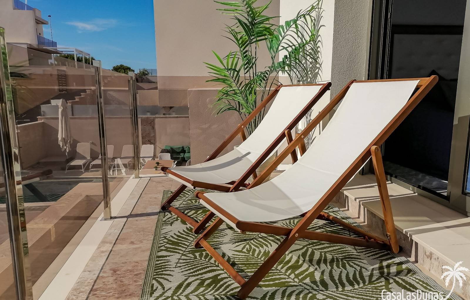  Schöne neue Villa mit privatem Pool. Genießen Sie Luxus und Ruhe in der Villa Diego, bestehend aus 3 Schlafzimmern und 3 Badezimmern, darunter 1 Schl