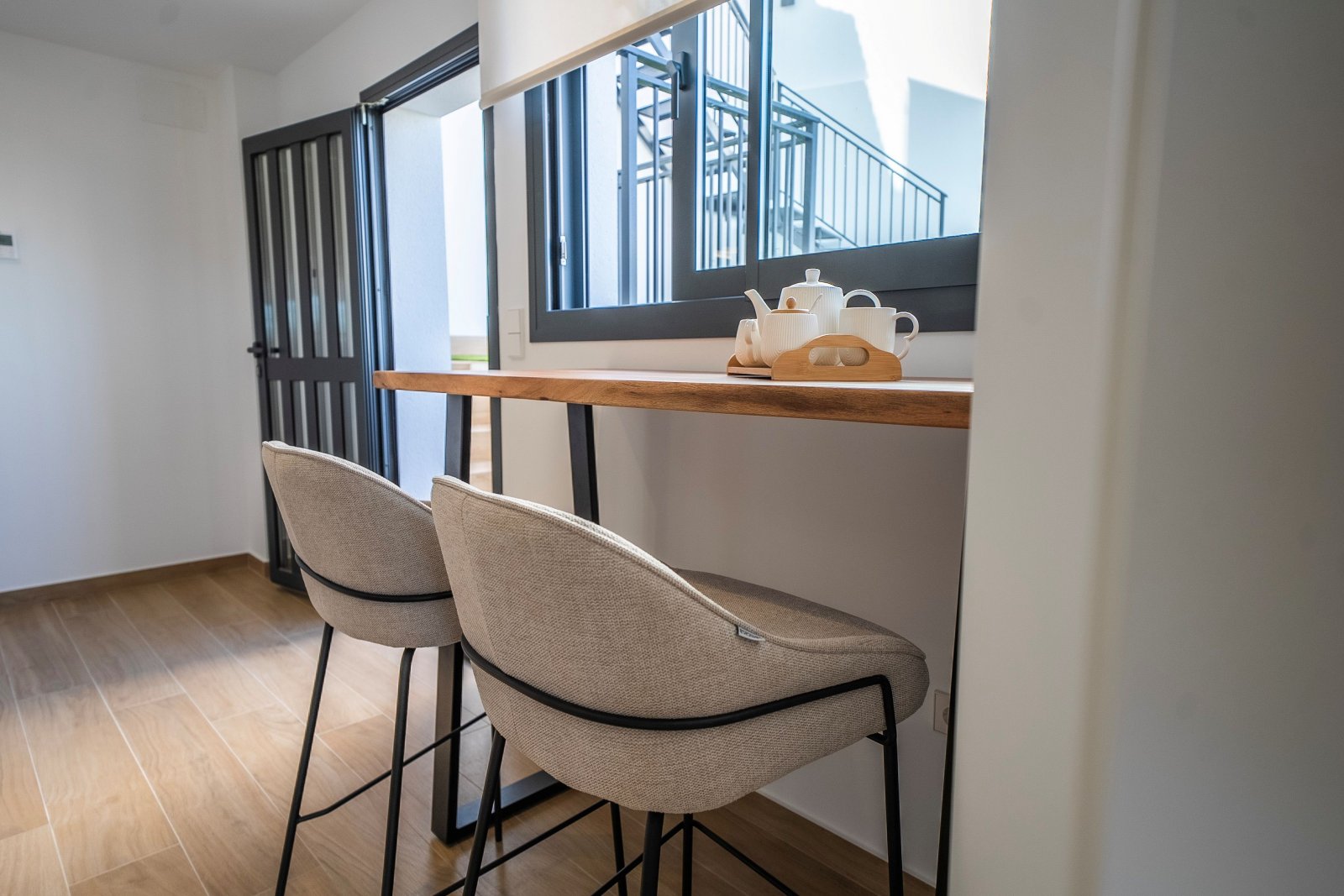  In der prestigeträchtigen Umgebung von La Finca Golf gelegen, bietet diese Wohnanlage eine Auswahl an Häusern, die sich an unterschiedliche Bedürfnis