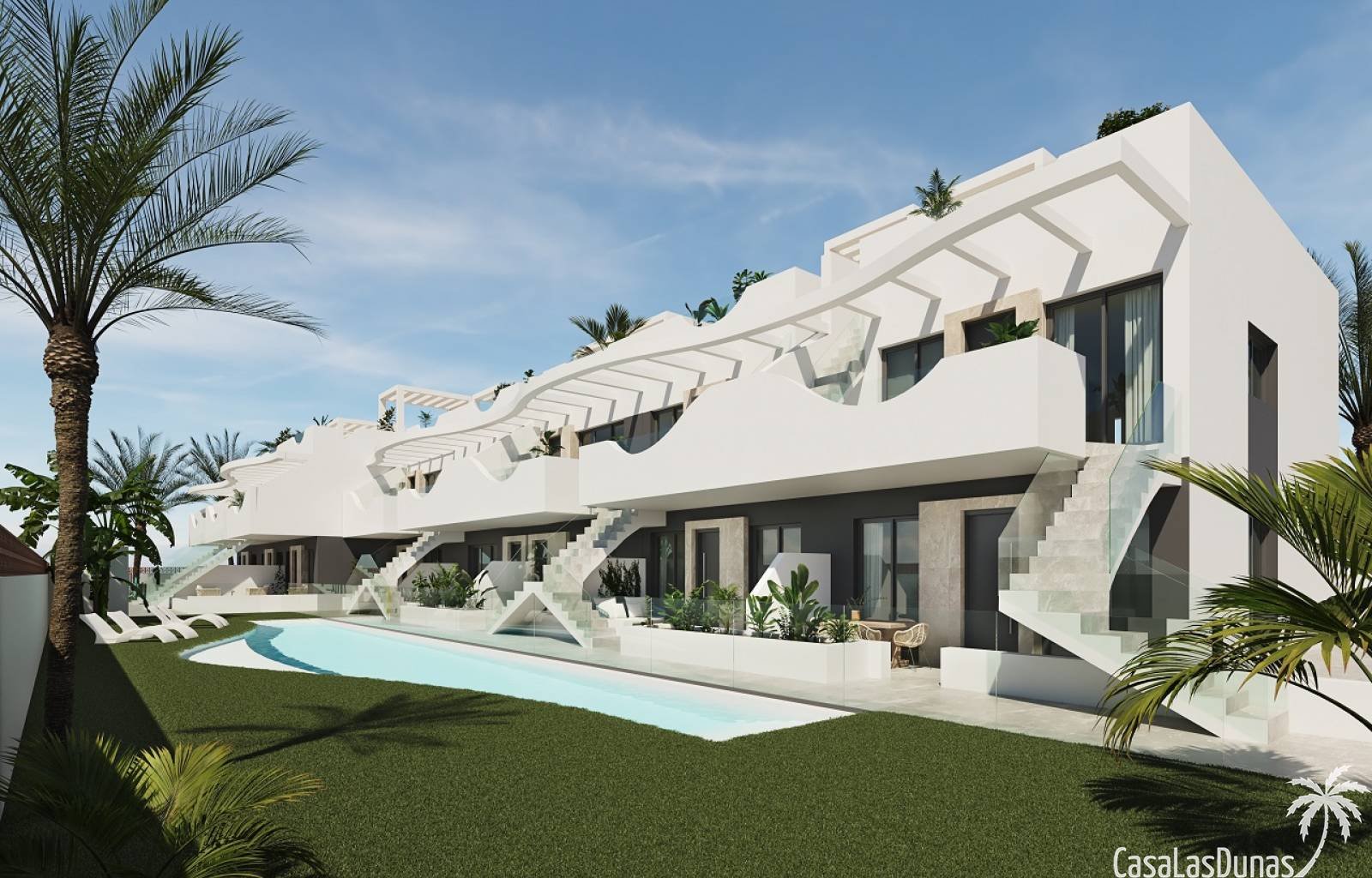  Diese modernen Bungalows im Erdgeschoss und im ersten Stock haben jeweils ihren eigenen Charakter. Das Projekt verfügt über einen gemeinschaftlichen 