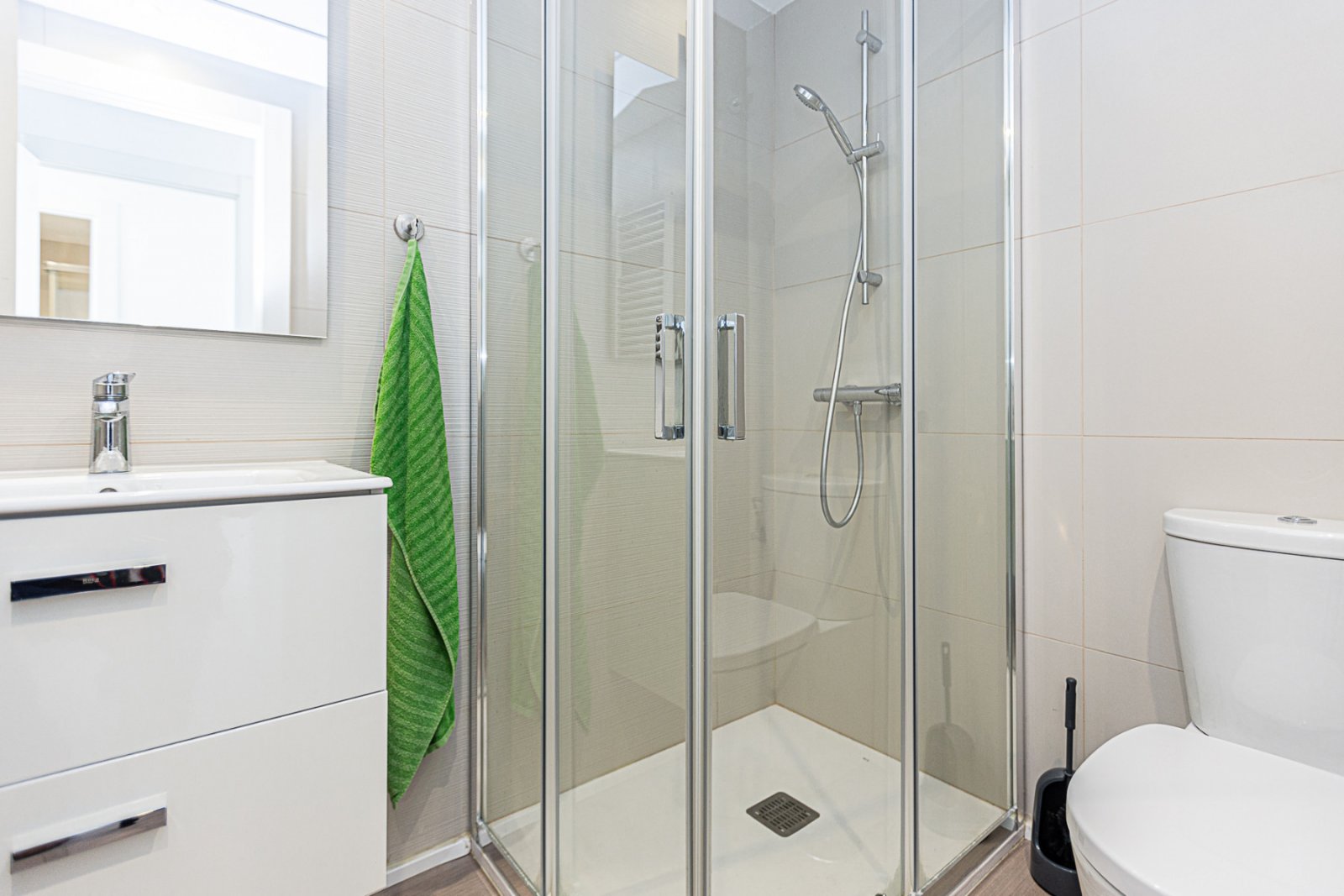  Top Wiederverkauf einer modernen Dachgeschosswohnung auf dem Golfplatz Lo Romero. Die Unterkunft liegt innerhalb des Golfplatzgeländes in einer gesch