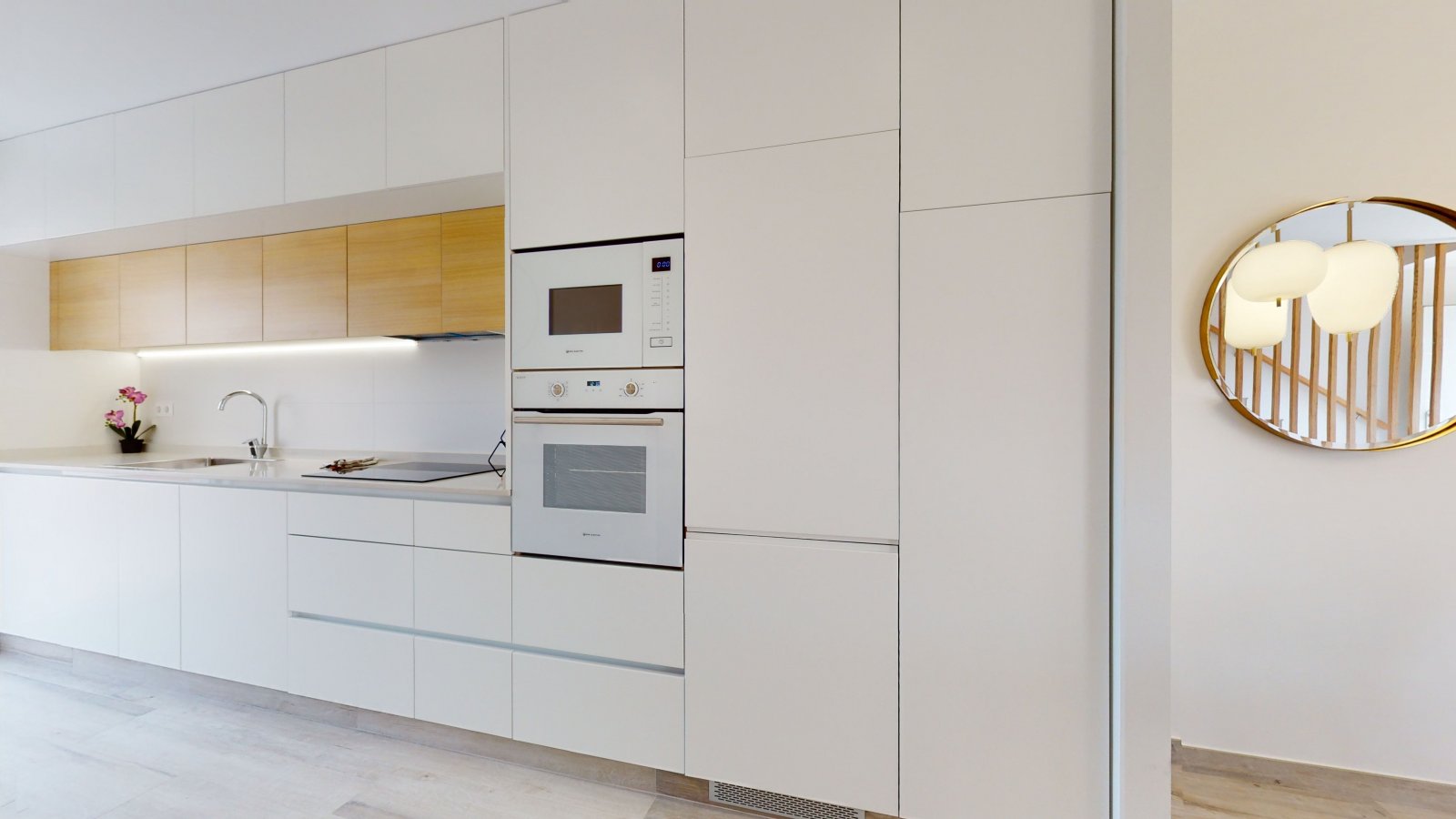  Im charmanten Ort Pilar de la Horadada gelegen, bietet diese Wohnanlage eine Vielzahl von Wohnmöglichkeiten, die unterschiedlichen Bedürfnissen gerec