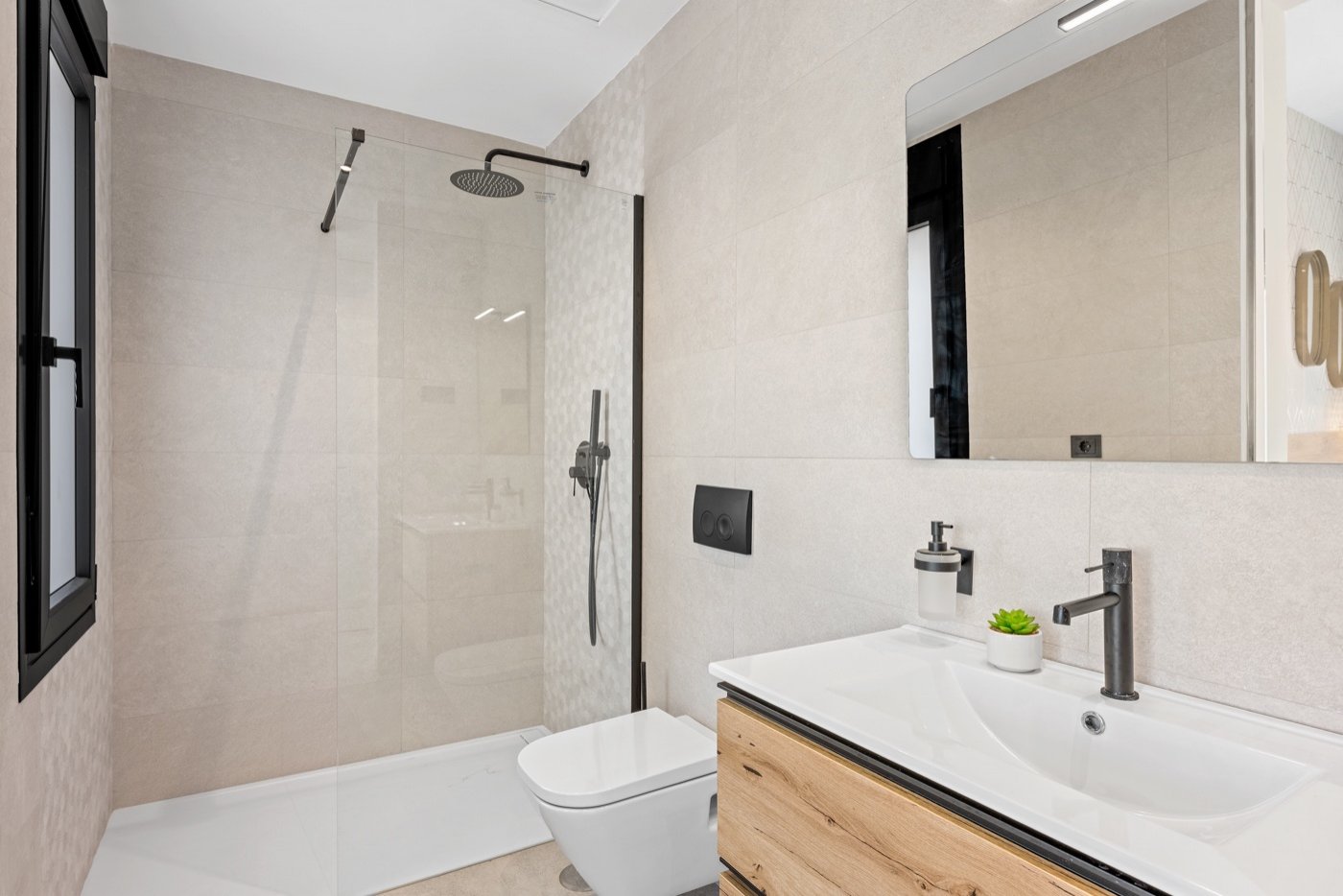   Located in Blue Lagoon, within walking distance of all amenities, is this beautiful villa, originally a show house for the project. This is immediat