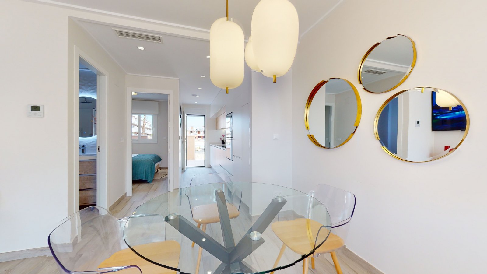  Im charmanten Ort Pilar de la Horadada gelegen, bietet diese Wohnanlage eine Vielzahl von Wohnmöglichkeiten, die unterschiedlichen Bedürfnissen gerec