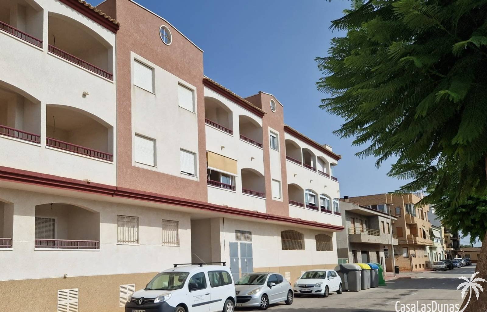  Diese renovierten Neubauhäuser im typisch spanischen Dorf San Fulgencio stellen eine hervorragende Gelegenheit für diejenigen dar, die eine neue Wohn