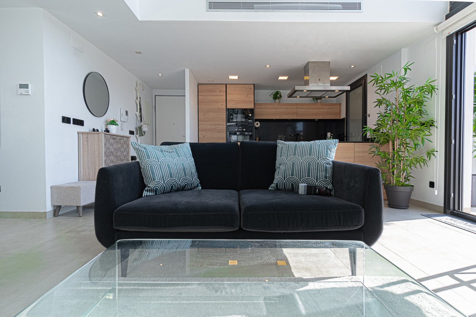  Dieses außergewöhnliche Duplex-Penthouse im exklusiven Muna Spa &amp; Resort in Los Dolses bietet eine seltene Kombination aus Luxus, Großzügigkeit u