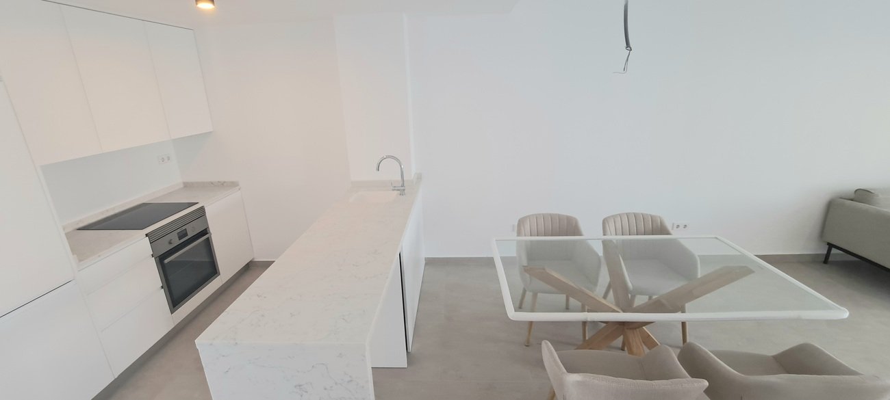   Don	 miss out on this unique opportunity to acquire an absolutely fantastic apartment in the newly developed Flamenca Sun located in the popular Pla