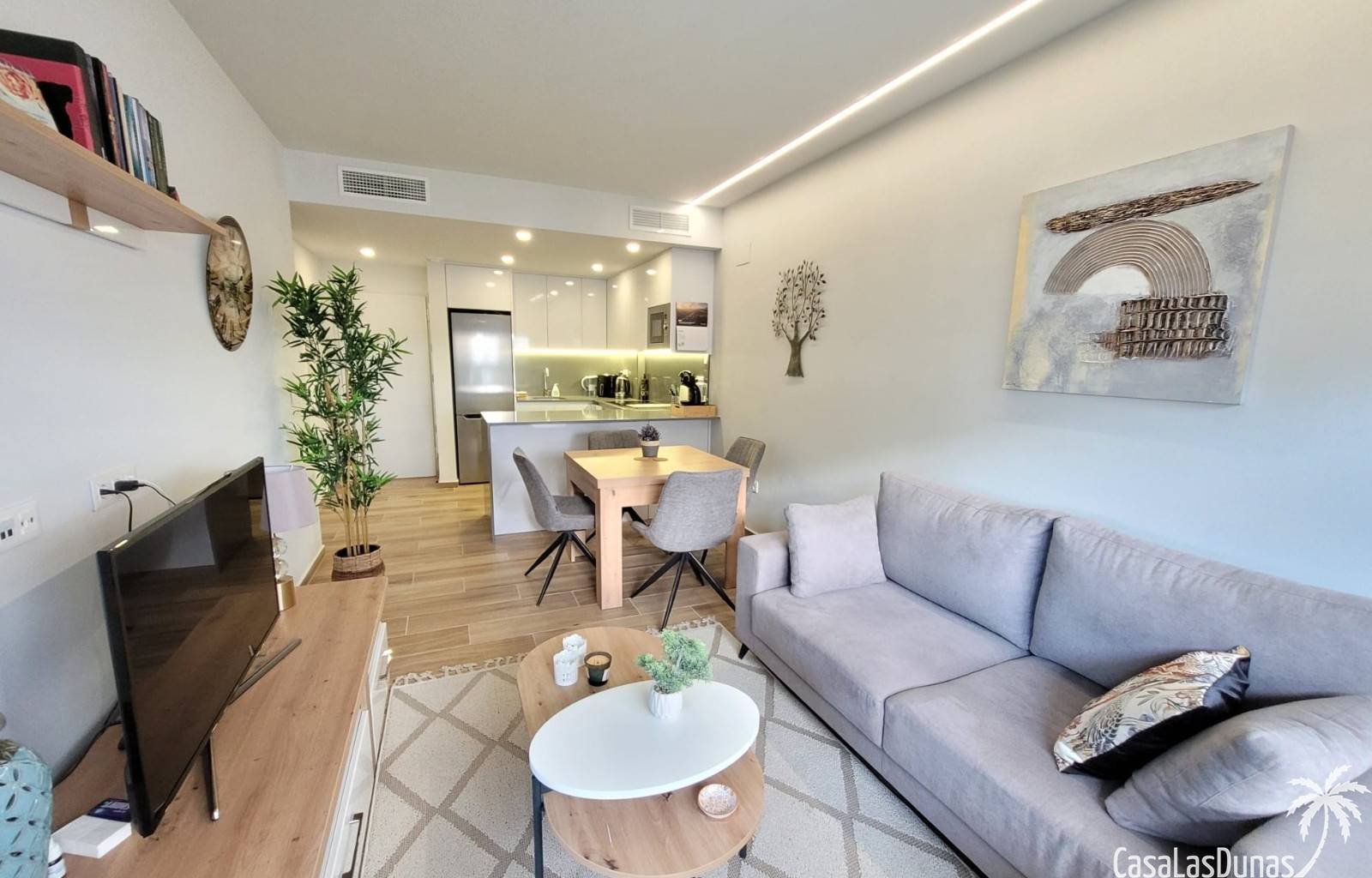  Wir bieten Ihnen eine komfortable und bestens ausgestattete Unterkunft, ideal für einen erholsamen Urlaub oder als dauerhafter Wohnsitz. Das Objekt b