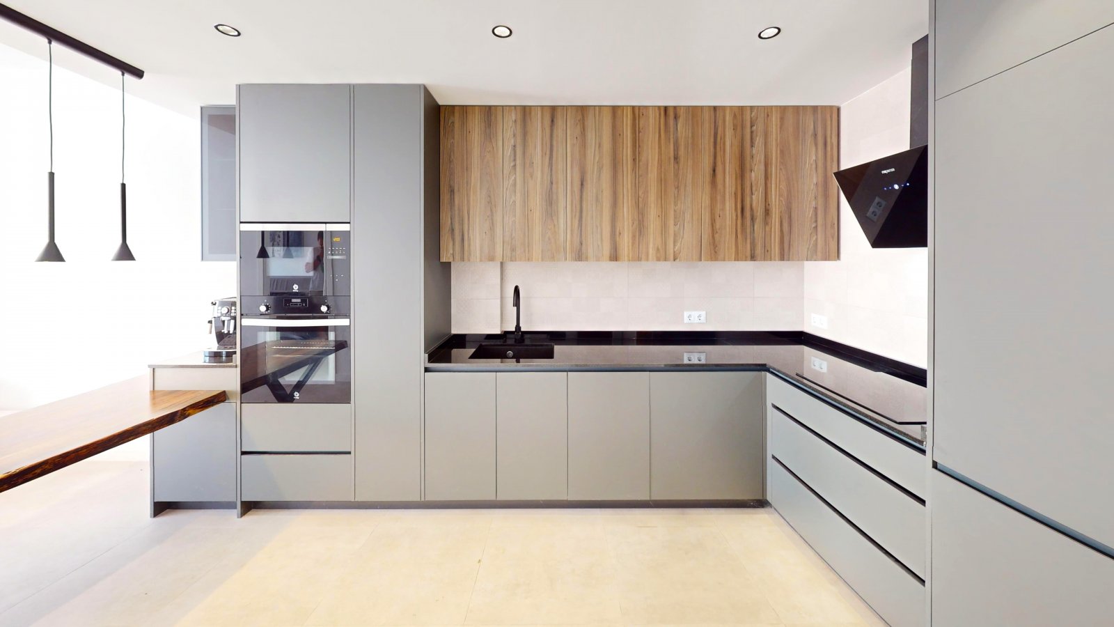  In der charmanten Gemeinde Pilar de la Horadada gelegen, bietet diese Wohnanlage eine exklusive Auswahl an Immobilien, die darauf ausgelegt sind, die