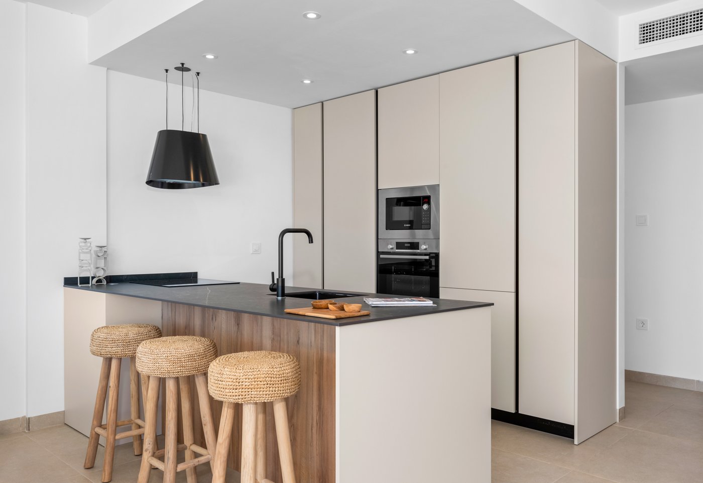  Dieses Wohnresort auf den charmanten Kleinen Inseln bietet ein einzigartiges Wohnerlebnis mit Meerblick. Es besteht aus 33 Immobilien, und die Bewohn