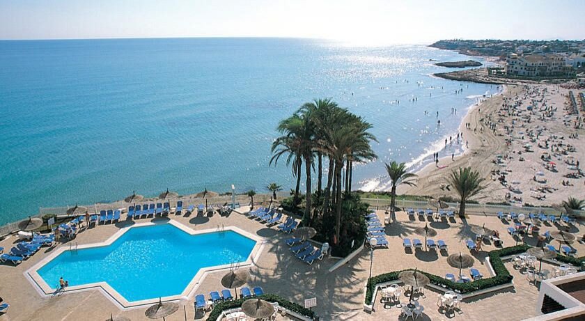  Entdecken Sie gehobenes mediterranes Wohnen in diesem wunderschön gepflegten Penthouse-Apartment mit Südwestausrichtung in der begehrten Wohnanlage G