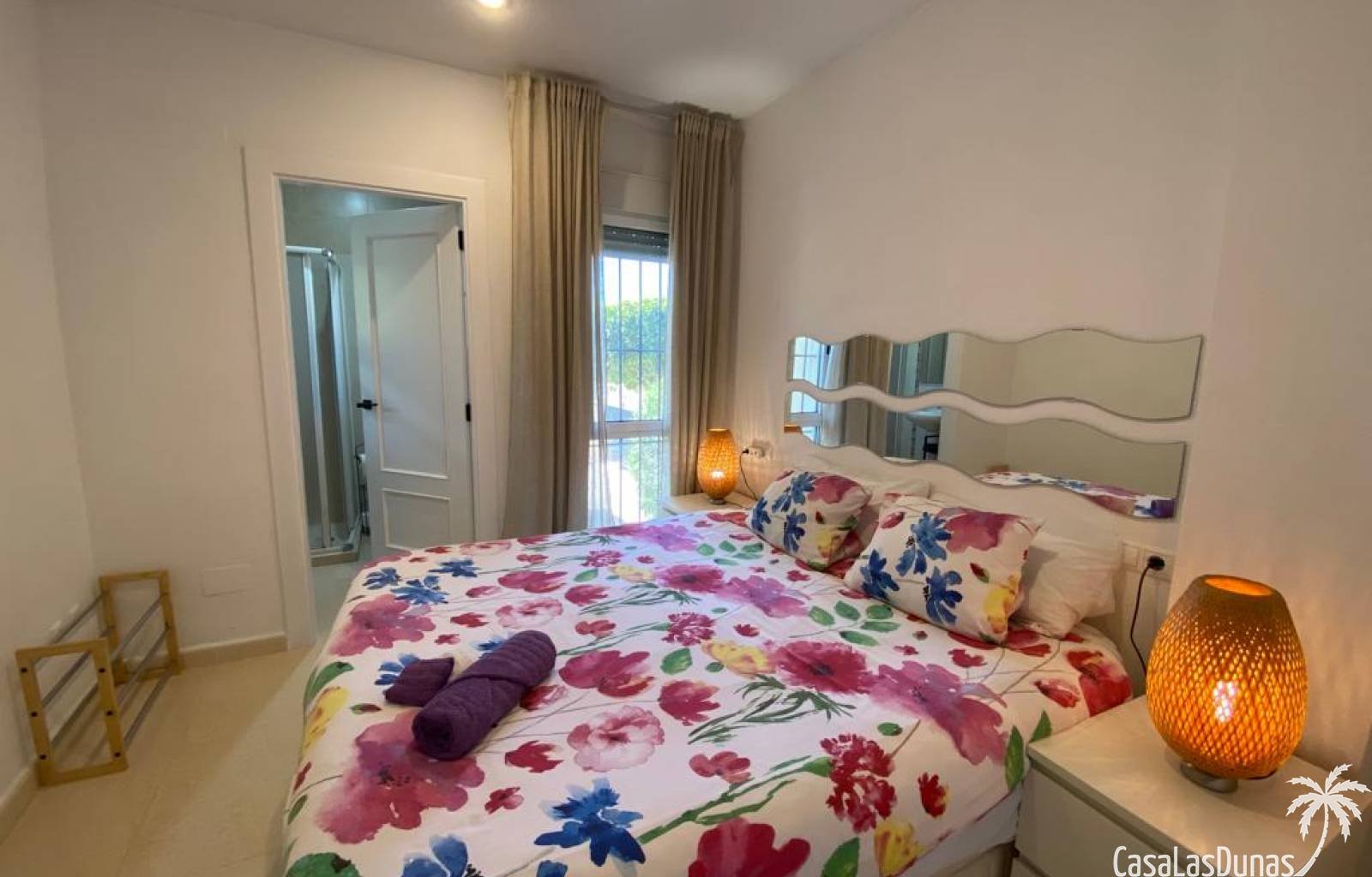  Die Villa El Sueño am Rande von La Marina (San Fulgencio) bietet dank ihrer erhöhten Lage einen luxuriösen Rückzugsort mit atemberaubendem Panoramabl