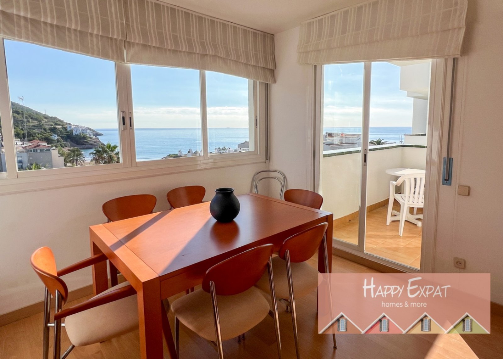 Zu verkaufen: Wohnung in Sitges – AiguadolçJeder, der zum ersten Mal hereinkommt, ist sprachlos über die atemberaubenden Ausblicke.Diese helle und k