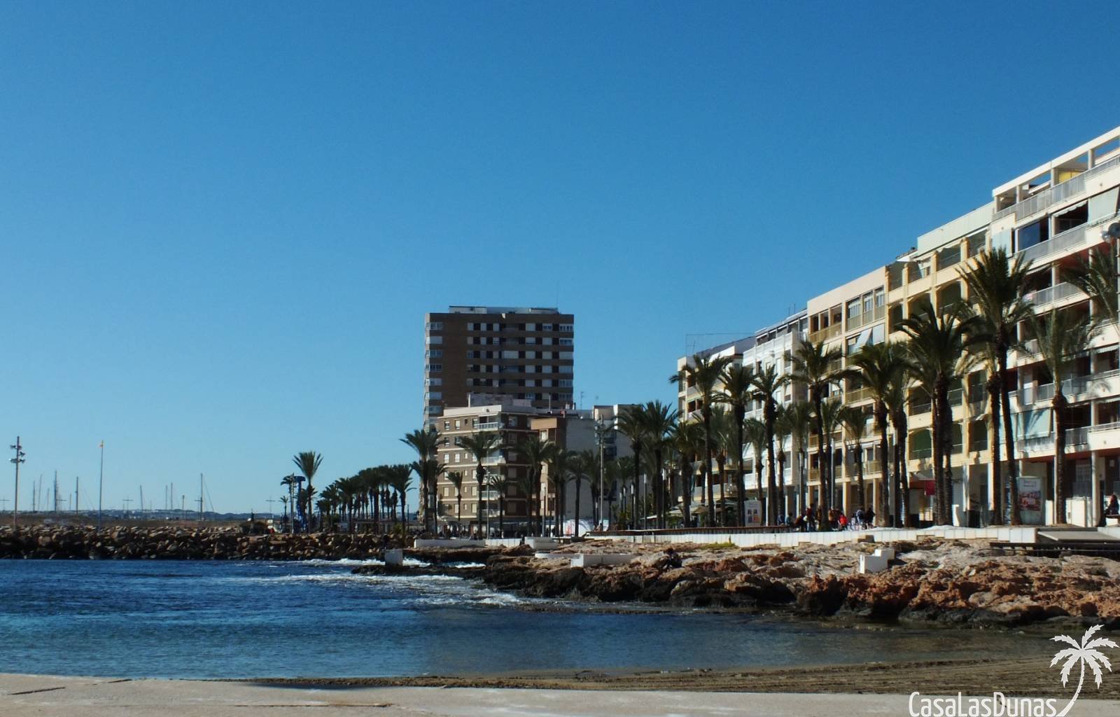  Einmalige Gelegenheit, nur 600 Meter vom Strand und dem Zentrum entfernt, Penthouse mit 2 Schlafzimmern! Eine solche Gelegenheit ist an diesem Stando