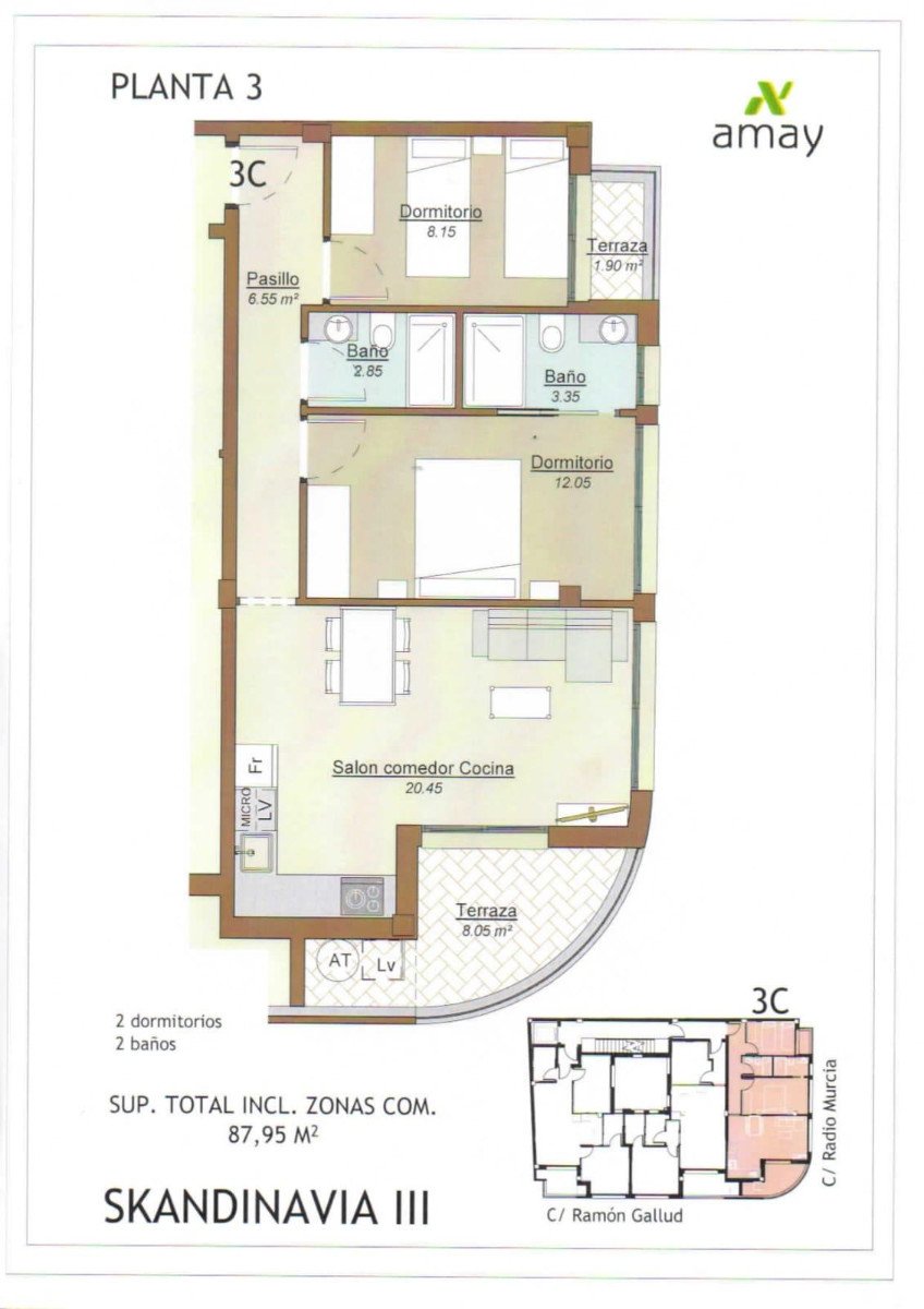  Neubauwohnung in Torrevieja zu verkaufen. Die Wohnung im dritten Stock bietet 2 geräumige Schlafzimmer, 2 Badezimmer (eins davon Ensuite), einen offe
