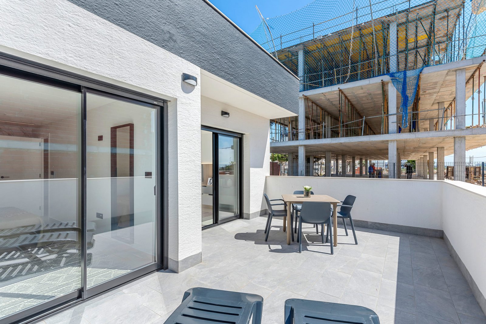  EINE AUSSERGEWÖHNLICHE INVESTITIONSMÖGLICHKEIT, DIE SIE NICHT VERPASSEN SOLLTEN!
Wunderschöne neue Wohnanlage mit lizenzierten Touristenapp