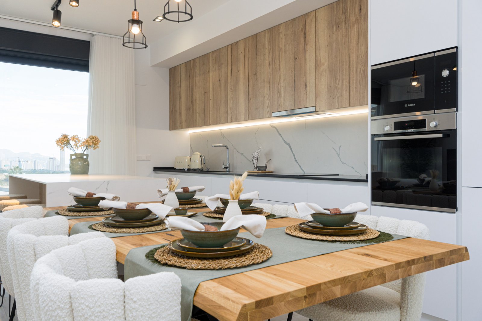  In der schönen Ortschaft Finestrat gelegen, bietet diese Wohnanlage eine Vielzahl von Wohnmöglichkeiten, die unterschiedlichen Bedürfnissen und Vorli