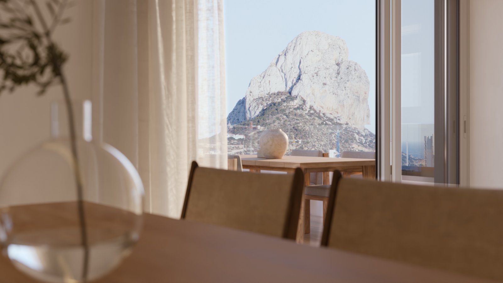  In der wunderschönen Stadt Calpe gelegen, bietet diese exklusive Wohnanlage eine Auswahl von 31 hochwertigen Wohnungen, darunter Apartments und Penth