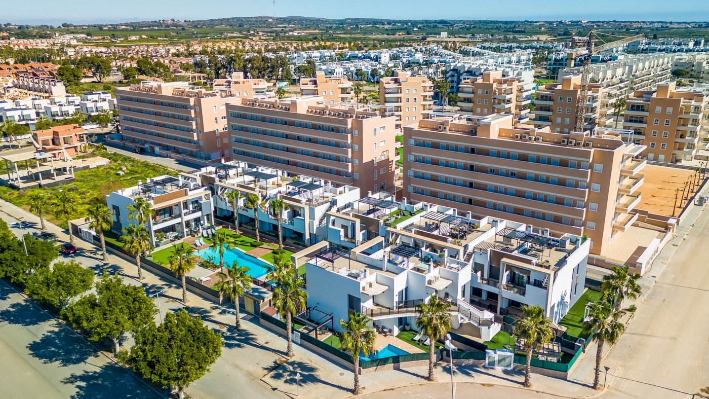   Ground floor apartment in El Raso, Guardamar del Segura
 This beautiful south-facing ground-floor apartment is located in a modern residen