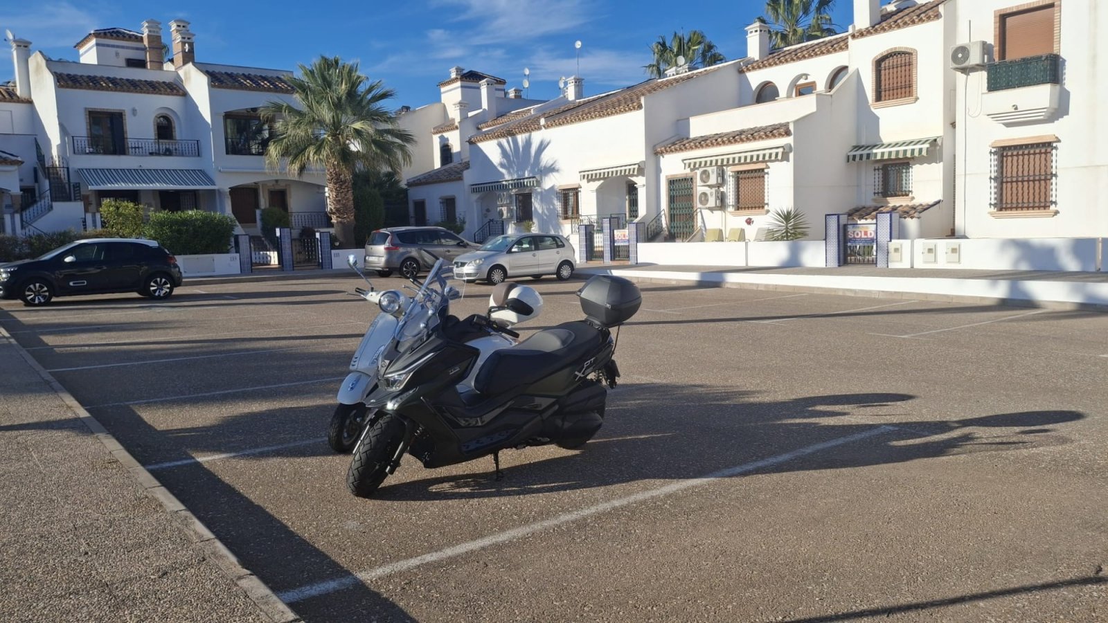   Discover this charming 2-bedroom duplex located in a private residential community, ideal as a permanent home, holiday property, or excellent invest