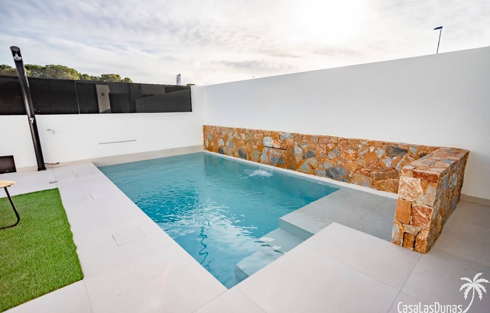  Dieses wunderschöne Projekt mit neuer Phase, befindet sich in San Javier, nur wenige Gehminuten vom Geschäftszentrum sowie dem Strand und dem Park en