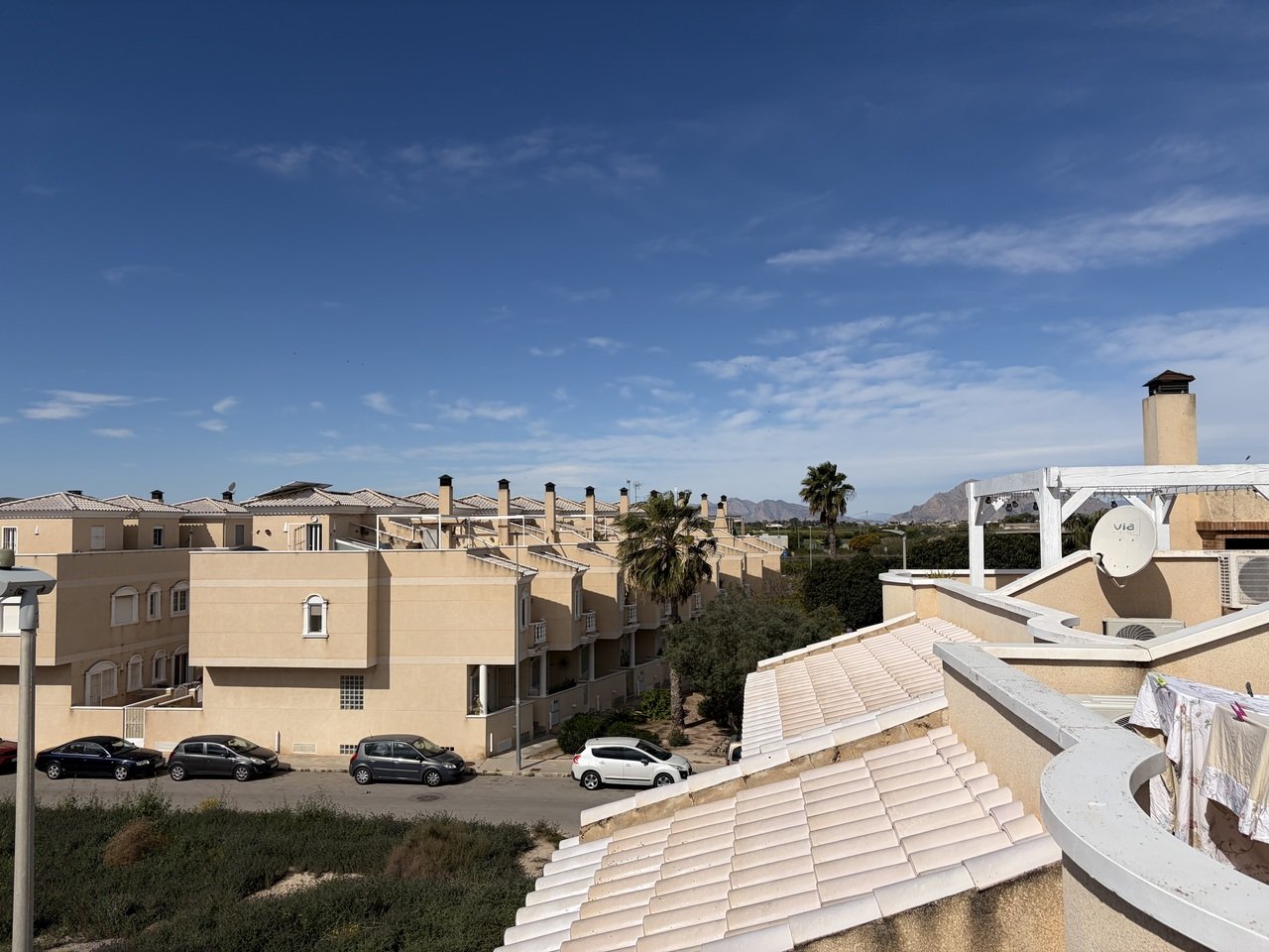   Outstanding 3 Bed, 3 Bath South facing Townhouse with large converted basement offering an additional room with En Suite bathroom. This is a fantast