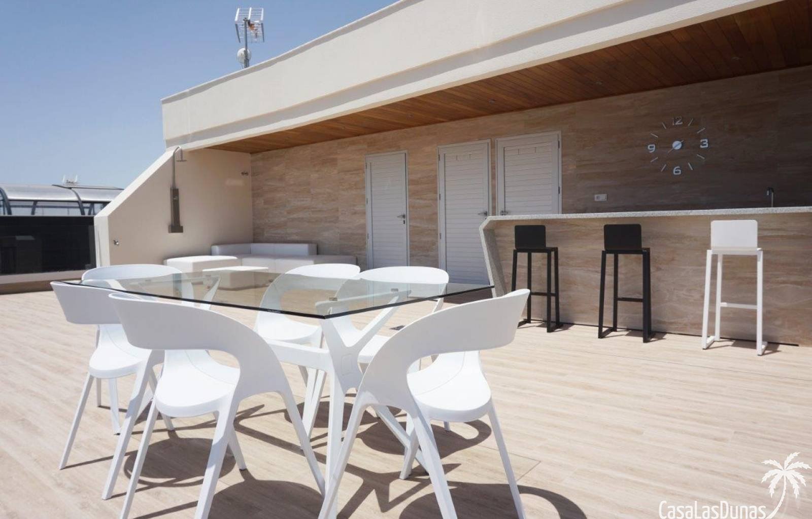  Wunderschöne neue Villen in Campoamor, am Rande des Golfresorts gelegen. Diese Villen beginnen auf einem Grundstück von 500 m² und verteilen sich auf
