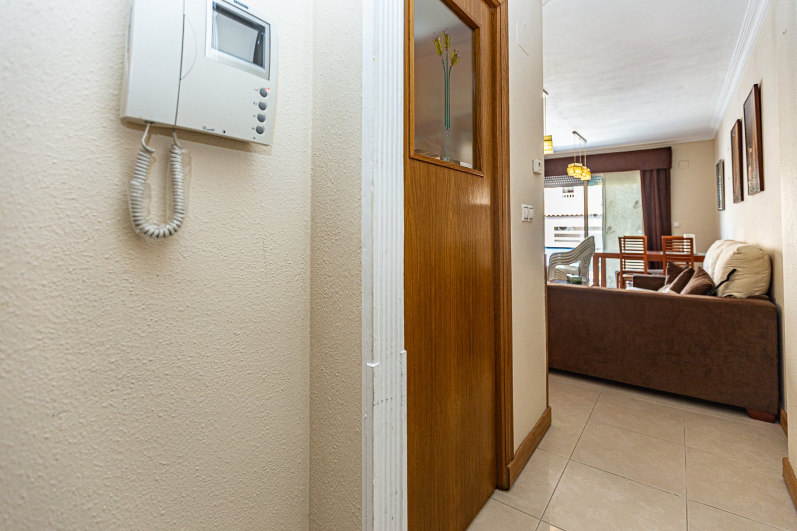  Penthouse in der fünften Etage, das Luxus, Komfort und eine beneidenswerte Lage bietet. Mit drei Schlafzimmern und zwei Bädern, einschließlich eines 