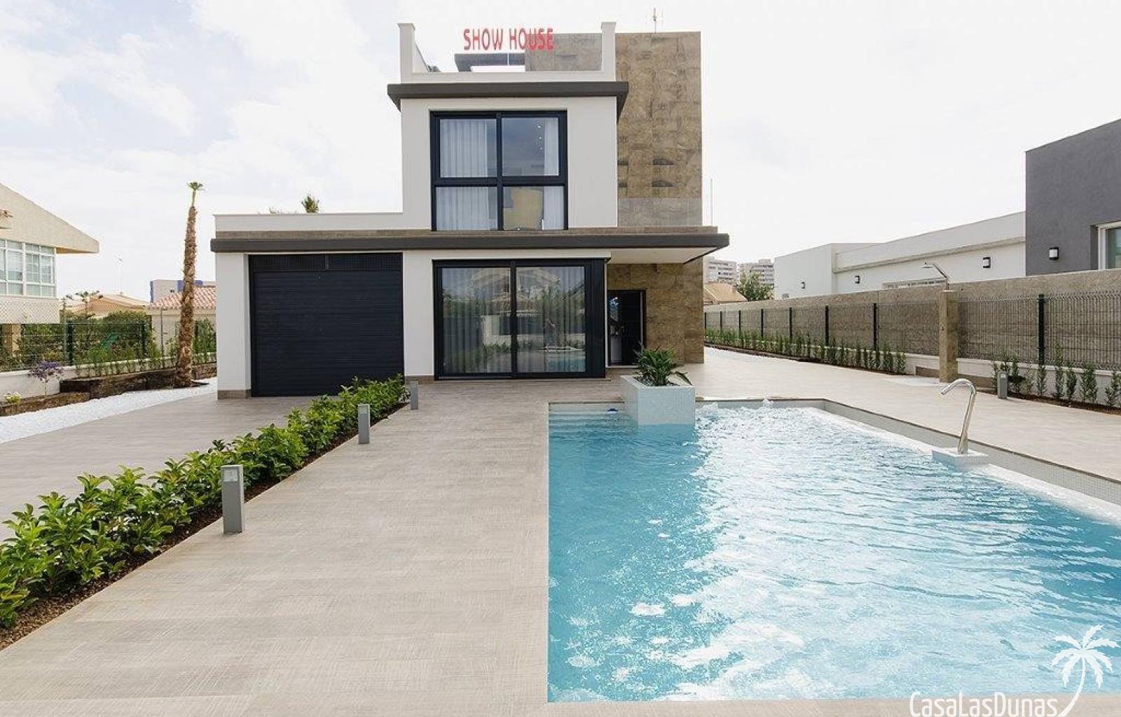 La Manga del Mar Menor:  Diese Residenz, bestehend aus 16 einzelnen Villen, befindet sich derzeit im Bau, nur 3 Gehminuten von den hervorragenden Sandstränden von Mar Menor e 