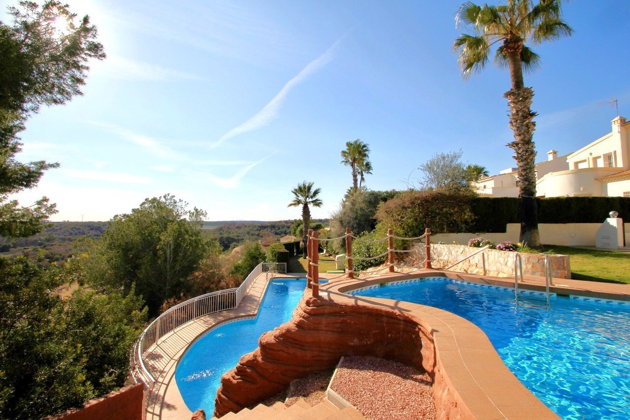   Semi-detached villa in Las Ramblas&amp;#13;&amp;#13;
East facing semi-detached villa in Las Ramblas  with private garden&amp;#13;&amp;#13;