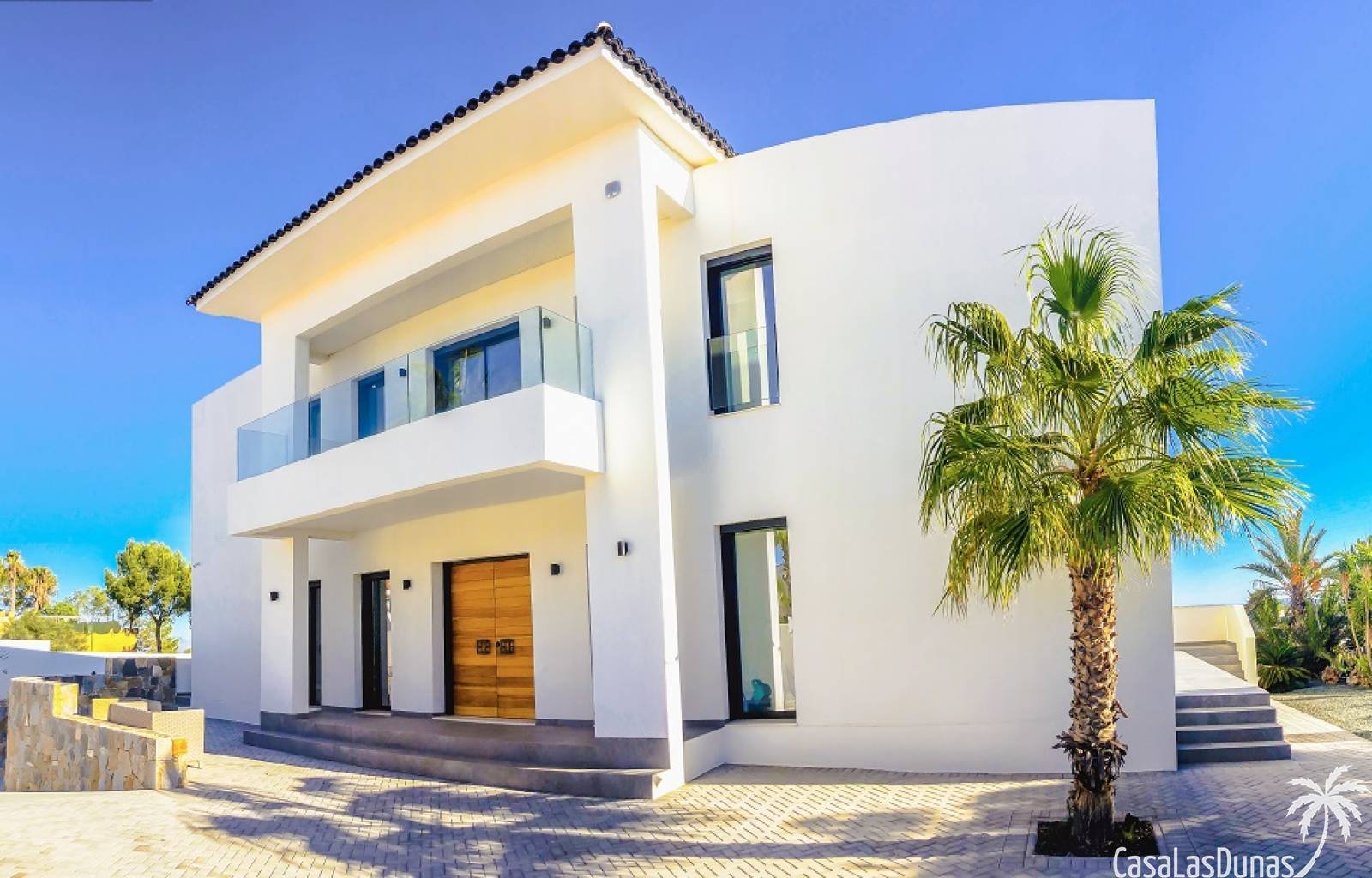  Moderne und luxuriöse Neubauvilla mit wunderschönem Meerblick in Ciudad Quesada und nur wenige Gehminuten von verschiedenen Einrichtungen wie Geschäf