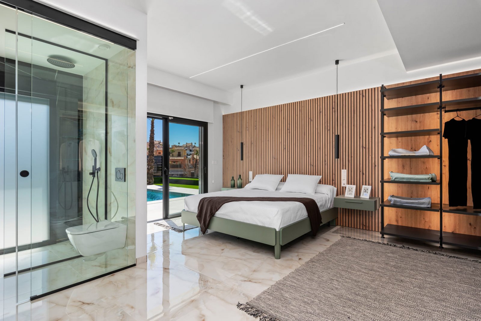  In der prestigeträchtigen Umgebung von La Finca Golf gelegen, bietet dieses exklusive Ensemble von 11 unabhängigen Häusern einen einzigartigen Lebens