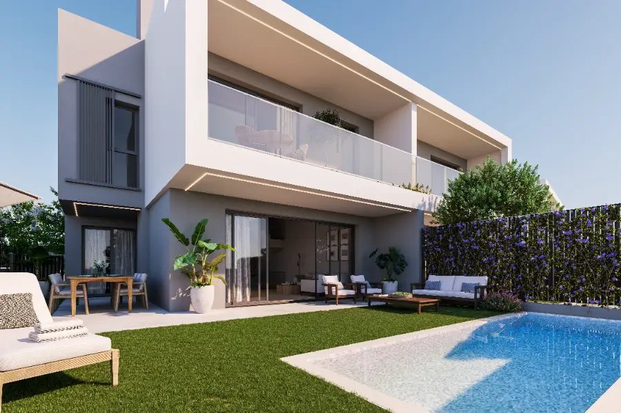  In einer der exklusivsten Gegenden von Alicante gelegen, bietet dieser Komplex aus Doppelhaushälften und Villen einen privilegierten Lebensstil nur 3