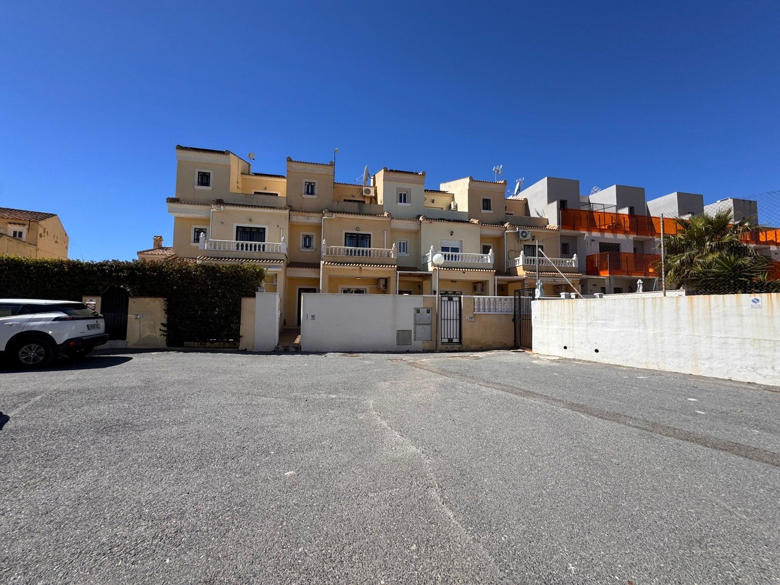   This charming property is tucked away in a lovely cul-de-sac, offering peace and privacy. Distributed over three levels, the home features three spa