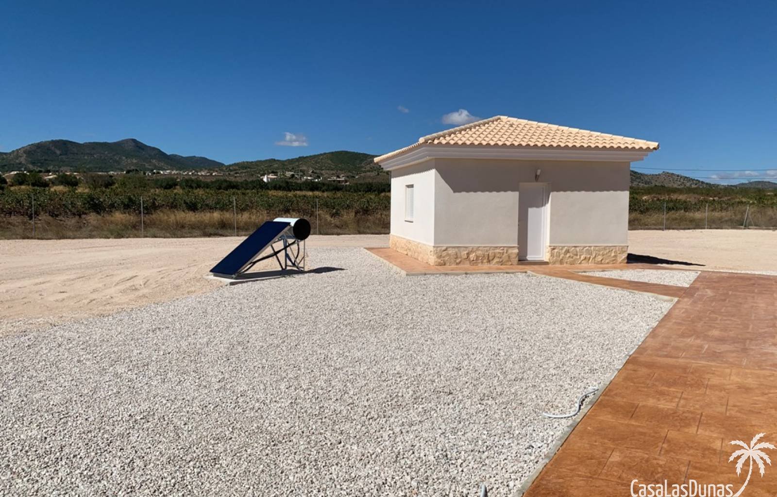  Bauen Sie Ihre eigene Traumvilla in Pinoso ! Es besteht die Möglichkeit, zwischen einem traditionellen Baustil und einem modernen Stil zu wählen. Das