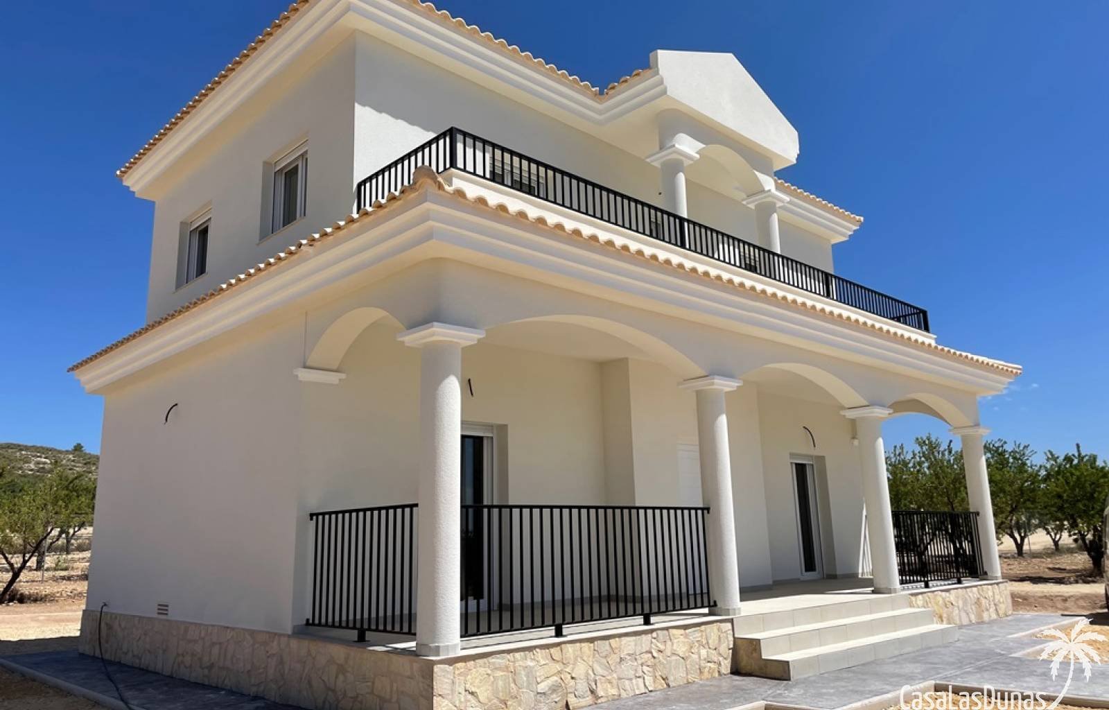  Bauen Sie Ihre eigene Traumvilla in Pinoso ! Es besteht die Möglichkeit, zwischen einem traditionellen Baustil und einem modernen Stil zu wählen. Das