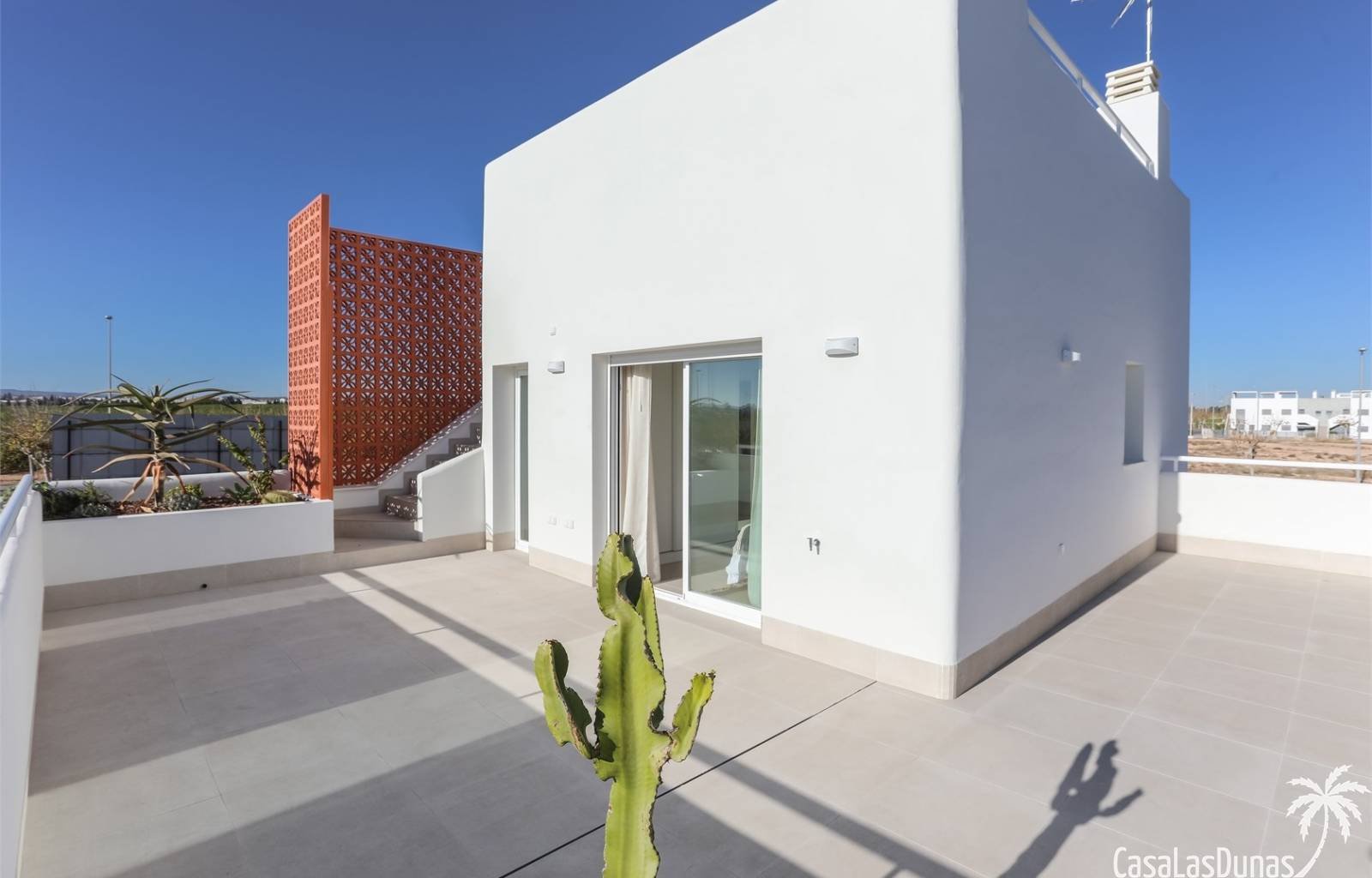  Wir stellen Ihnen diese erstaunlichen Villen vor, in denen sich zeitgenössische Architektur und mediterranes Design treffen. Jedes Element Ihres Zuha