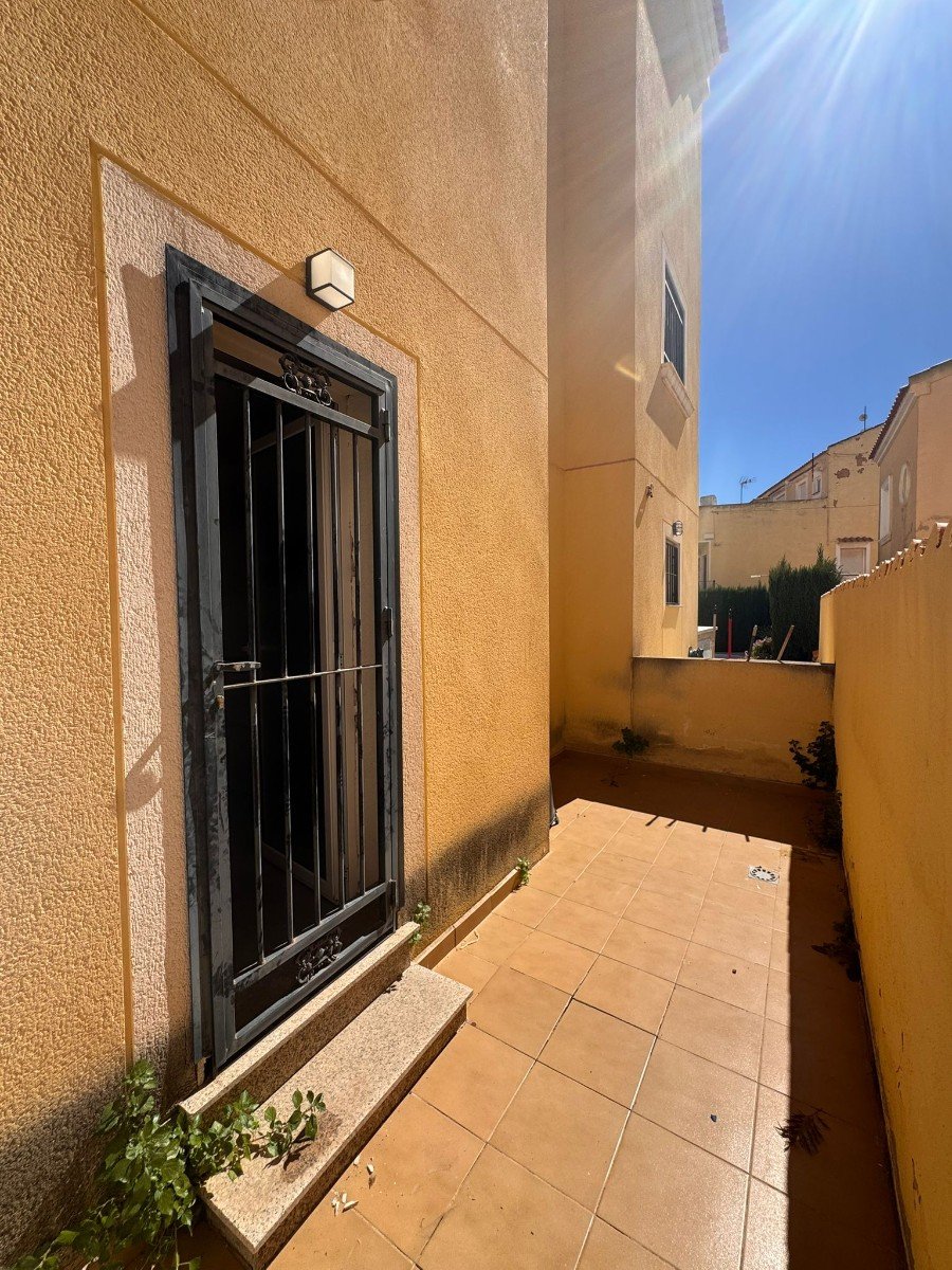 This charming property is tucked away in a lovely cul-de-sac, offering peace and privacy. Distributed over three levels, the home features three spa
