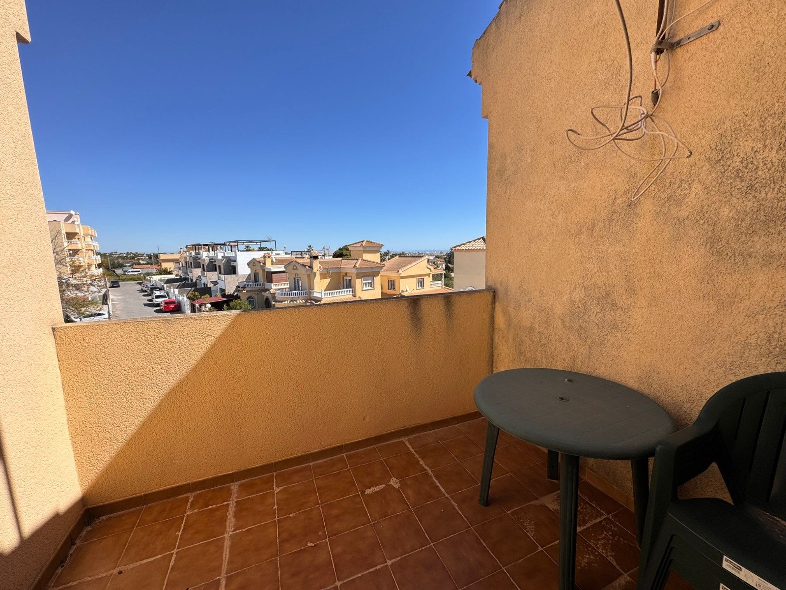 This charming property is tucked away in a lovely cul-de-sac, offering peace and privacy. Distributed over three levels, the home features three spa