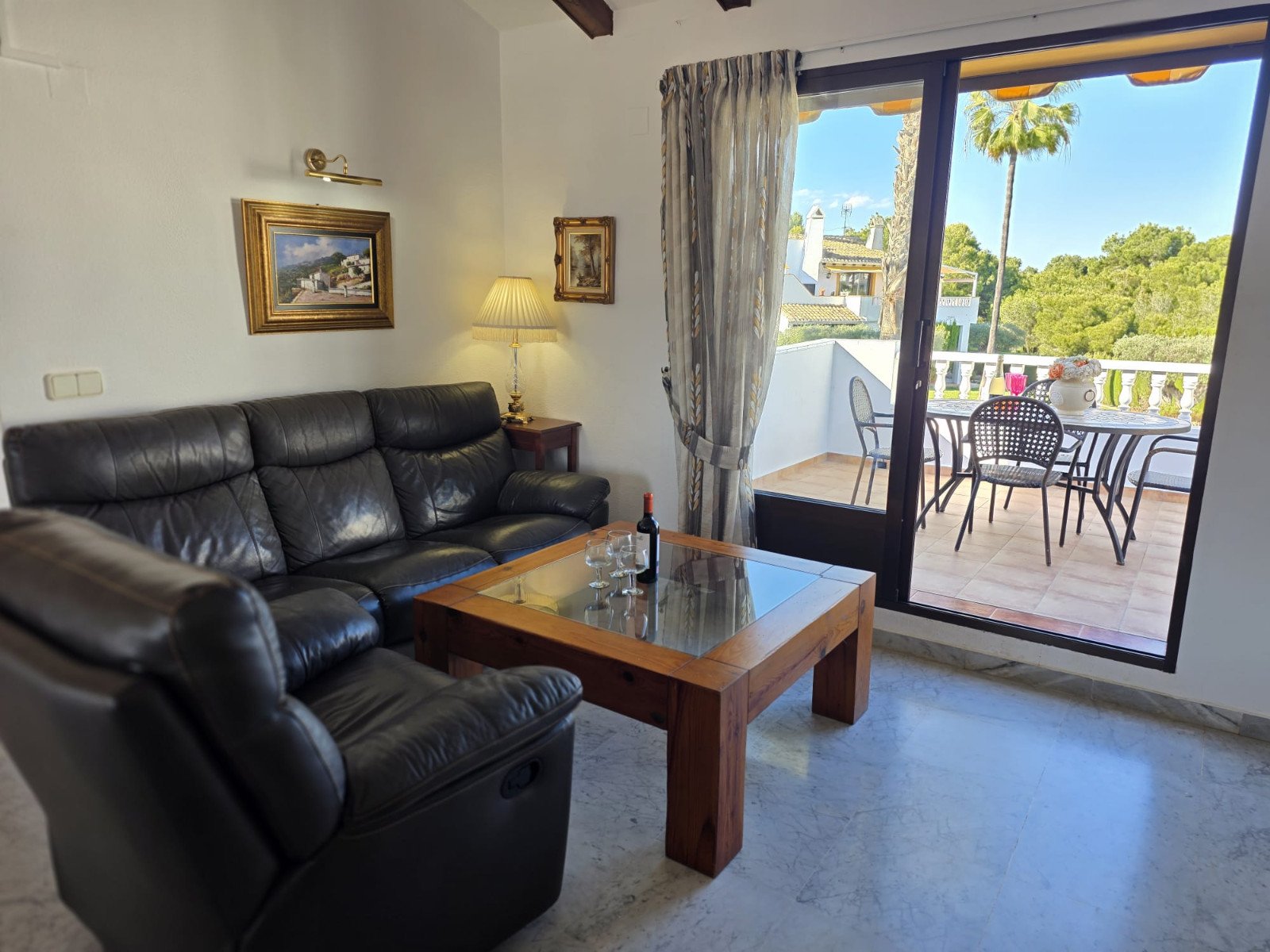 Villa Fortuna in erster Reihe – Villamartín Golf mit fantastischem Golfblick, 3 Schlafzimmer, 3 Bäder, in bester Lage. Ein absolutes Muss! 