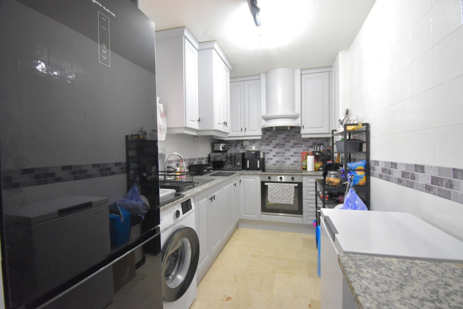 This East Facing, Two Bedroom, Second Floor Apartment in Villamartin is located in a superb position on the Orihuela Costa, just ten metres from the