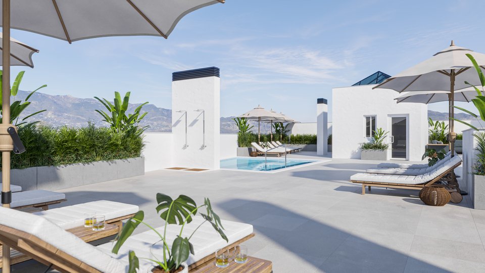  Im charmanten Ort San Pedro del Pinatar gelegen, bietet diese Wohnanlage eine Auswahl von 21 Immobilien, darunter Apartments, Erdgeschosse und Penthä