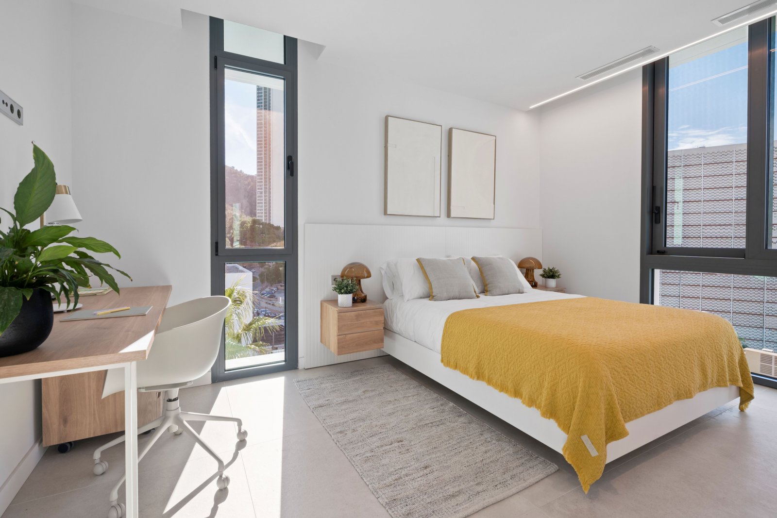  Ubicadas en la vibrante ciudad de Benidorm, estas exclusivas villas ofrecen una experiencia de vida inigualable. Con solo dos propiedades disponibles