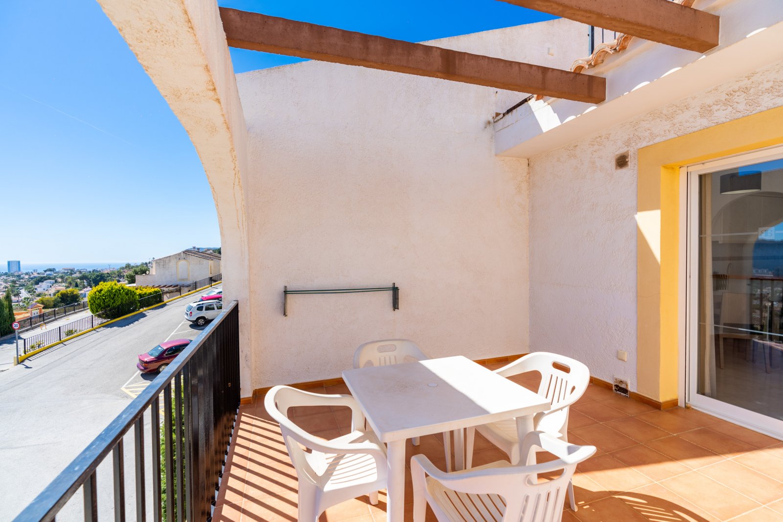 In der schönen Stadt Calpe gelegen, bietet diese Wohnanlage eine Vielzahl von Wohnmöglichkeiten, die auf unterschiedliche Bedürfnisse und Vorlieben z