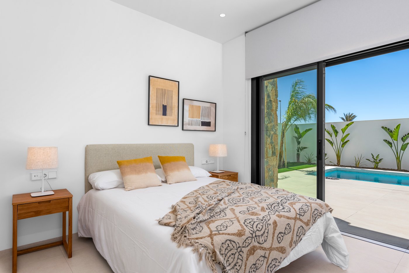  In der charmanten Stadt San Javier gelegen, bietet dieses freistehende Chalet eine perfekte Kombination aus Komfort und Funktionalität. Entworfen für